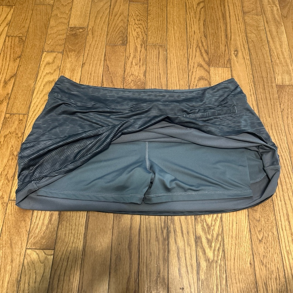 Nike Golf Dri-FIT Skort Womens XL Charcoal Grey Striped Athletic Tennis Skirt - Picture 3 of 6